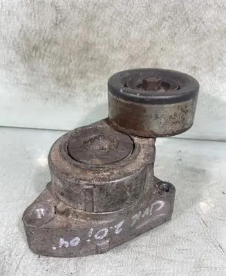 Honda Civic Generator/alternator belt tensioner