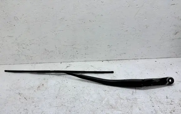 Honda FR-V Front wiper blade arm 1774SJD