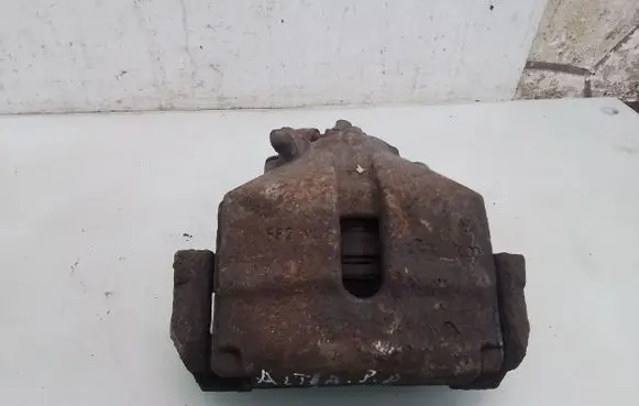 Seat Altea XL Front brake caliper