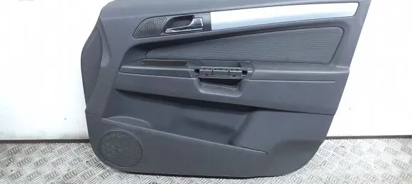 Opel Zafira B Front door card panel trim 13164487