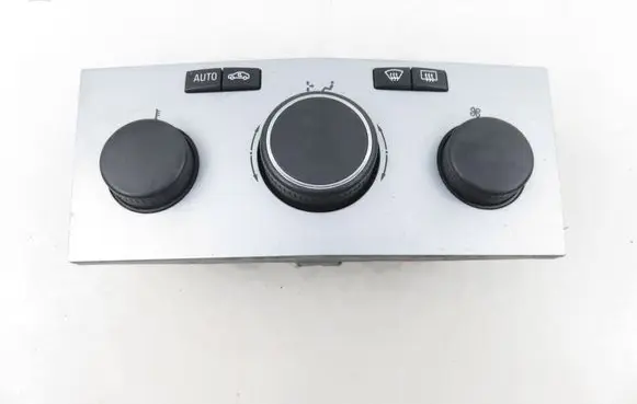 Opel Zafira B Interior fan control switch 13274229