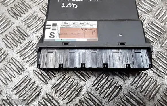 Ford Mondeo Mk III Engine control unit/module 3s7t15k600sc