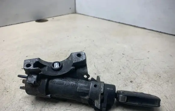 Audi A3 S3 8L Ignition lock 4B0905851C
