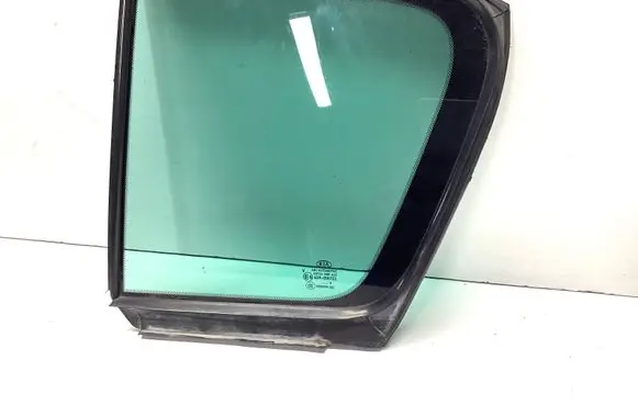 KIA Sportage Rear vent window glass 43R006723