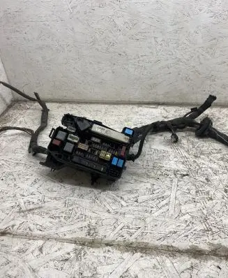 Toyota Prius (XW30) Fuse box set 8264147090