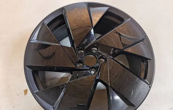 Volvo XC40 R20 alloy rim 32410865