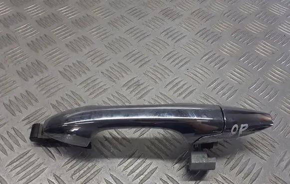Honda Accord Front door exterior handle/bracket 
