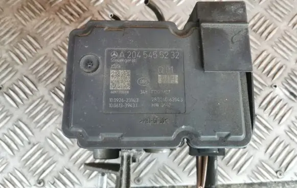 Mercedes-Benz C W204 ABS Pump A2044313812 A2045454532