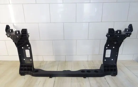 Hyundai Tucson TL Radiator support slam panel 64101D7000