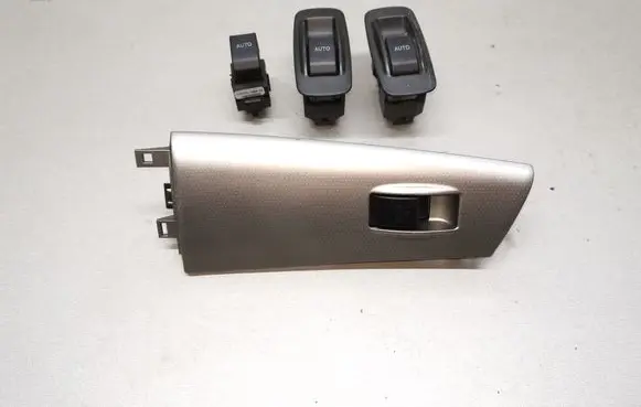 Toyota Corolla E120 E130 Electric window control switch 8481002040 54035102 7423102280