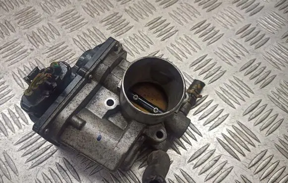 Suzuki Alto Throttle body valve 5230-83K0