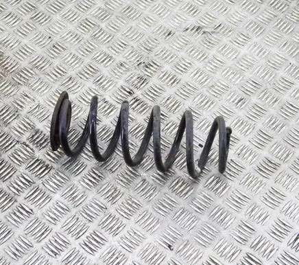 Volkswagen Golf VII Rear coil spring 5Q0511115