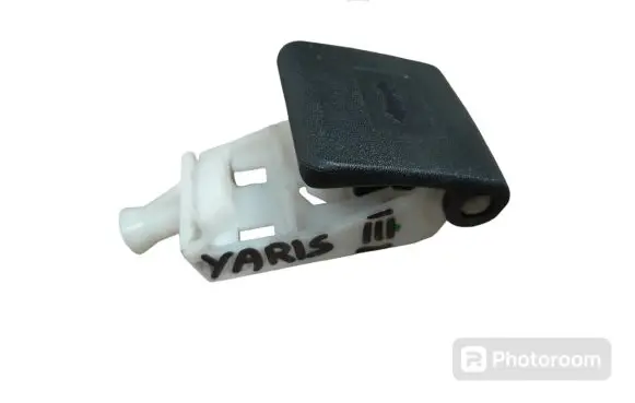 Toyota Yaris Engine bonnet (hood) release handle 5363105020