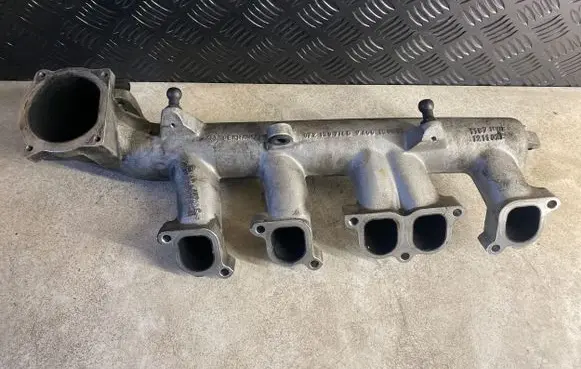 Volkswagen Phaeton Intake manifold 07Z129714D