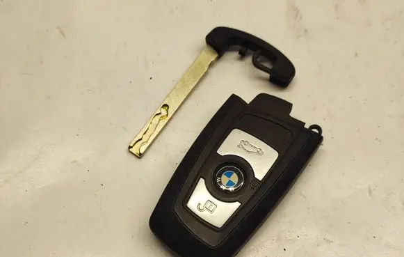 BMW 3 F30 F35 F31 Ignition key/card 9312523 931252305