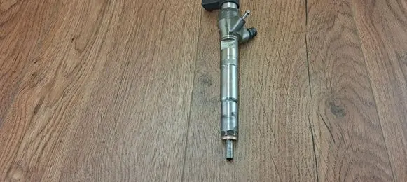 Renault Laguna III Fuel injector 8200903034