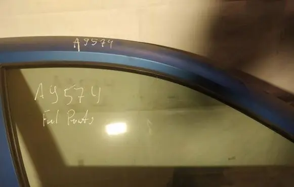 Fiat Punto (188) Front door window glass four-door as2