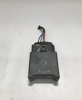 Volkswagen T-Roc Fuel pump relay 5Q0906093B
