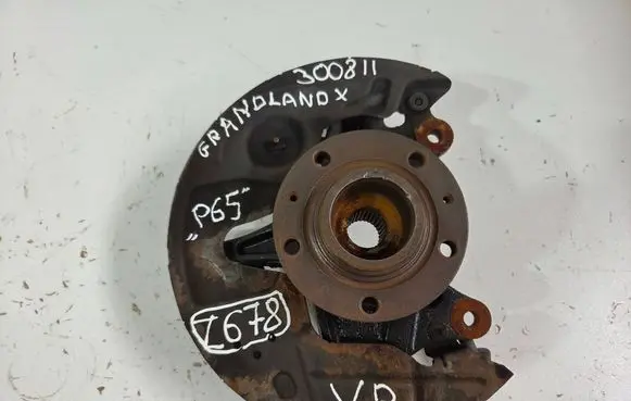 Peugeot 3008 II Front wheel hub spindle knuckle P65