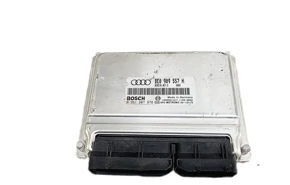 Audi A4 S4 B7 8E 8H Engine control unit/module 8E0909557H
