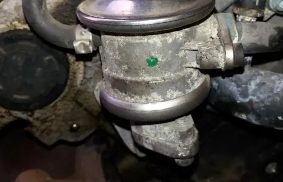 Audi A6 S6 C5 4B EGR valve 078131101N