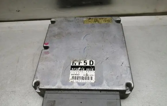 Mazda 6 Engine control unit/module RF5D18881C 2758006033