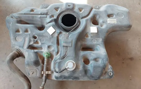 Toyota Auris 150 Fuel tank 7710002540