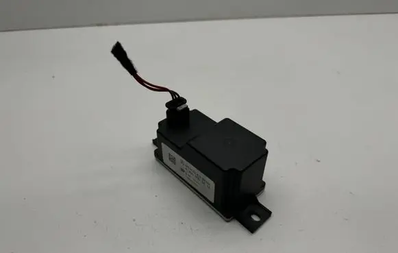 Mercedes-Benz C W205 Voltage converter inverter A2059053414 A0225452426