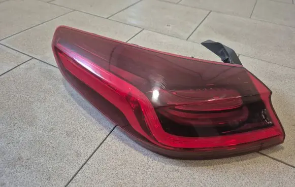 Rear/tail lights
