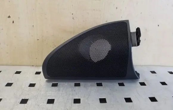 Mercedes-Benz GLC X253 C253 Front door speaker cover trim A2537200148