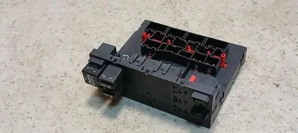 Audi A3 S3 A3 Sportback 8P Comfort/convenience module 8P0907279C H37S0301 F005V00493