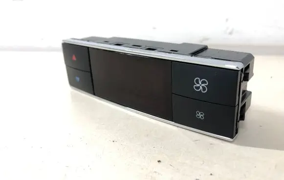Mercedes-Benz CLS C218 X218 Climate control unit 2048303290