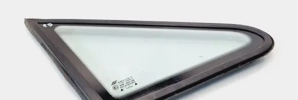 Seat Alhambra (Mk1) Front triangle window/glass 