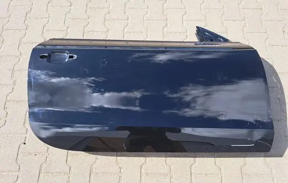 Door (2 Door Coupe)