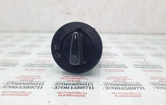 Volkswagen Golf IV Light switch 1C0941531A