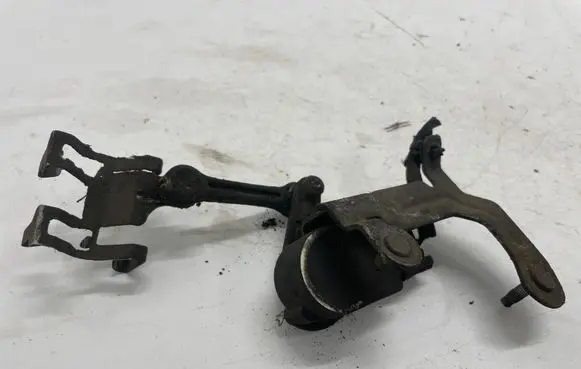 Mercedes-Benz E W213 Headlight/headlamp level sensor A0009053704