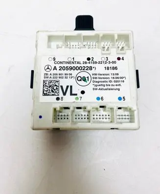 Mercedes-Benz C W205 Door control unit/module A2059000228 A2059019906 A2229023213