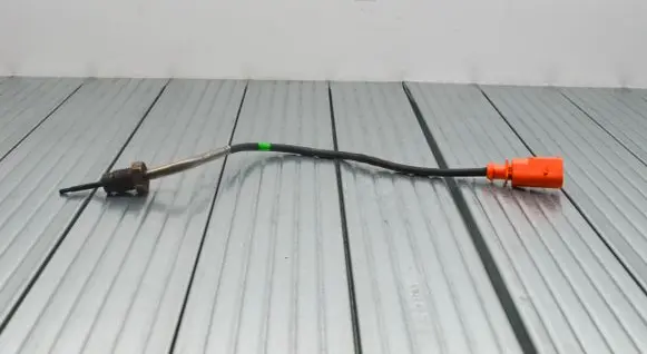 Audi Q5 SQ5 Oil temperature sensor 03L906088EP