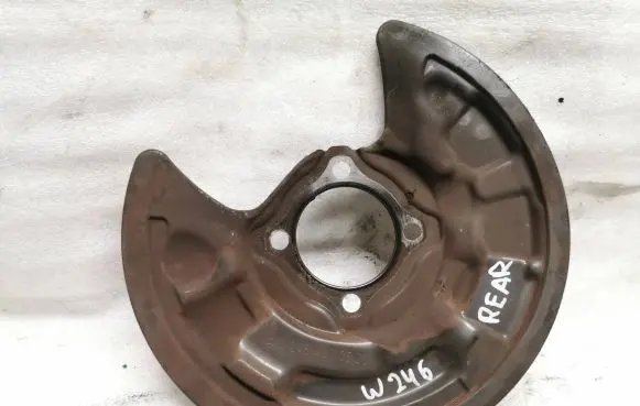 Mercedes-Benz B W246 W242 Rear wheel hub A2464230520