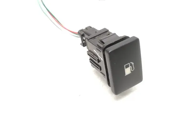 Toyota Avensis T270 Fuel tank opening switch 
