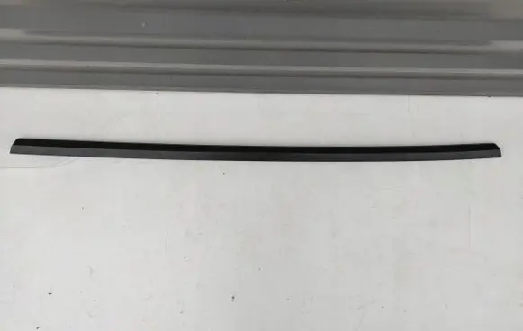 Tesla Model 3 Trim molding 108074500I