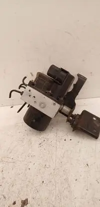 Skoda Fabia Mk1 (6Y) ABS Pump 6Q0614117E