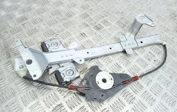 Ford Fiesta Front window lifting mechanism without motor