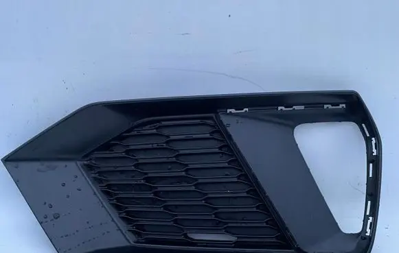 Audi A7 S7 4K8 Front bumper lower grill 4K8807152