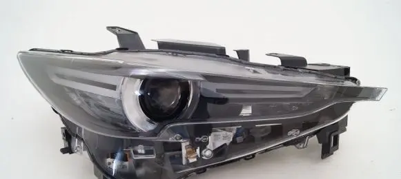 Mazda CX-5 II Headlight/headlamp