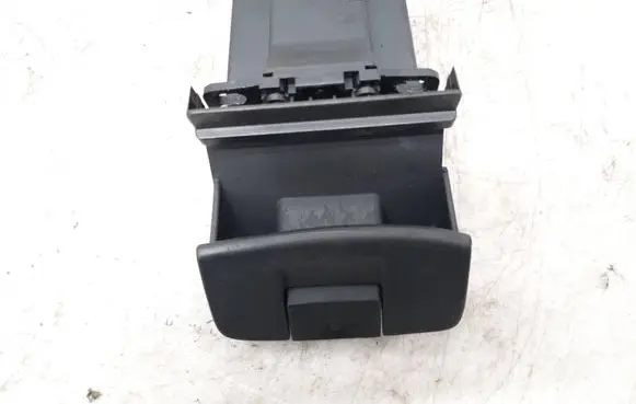 Renault Espace - Grand espace IV Hand parking brake switch 8200048590D 8200048590