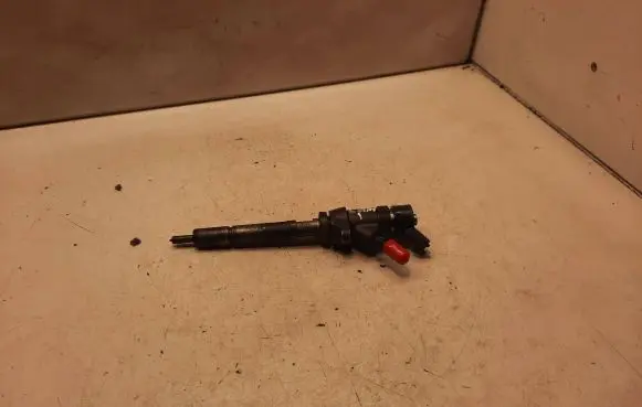 Ford Focus C-MAX Fuel injector 0445110188