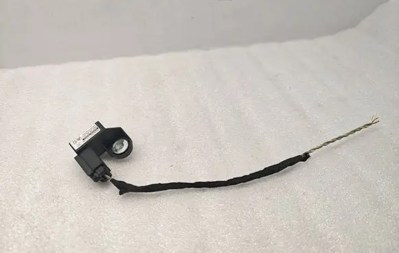 Citroen C4 I Airbag deployment crash/impact sensor 9646768980 05327BT101124 604288200