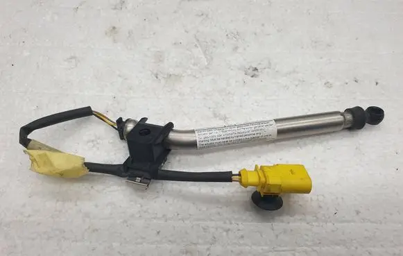 Audi A6 S6 C8 4K Bonnet Pedestrian Airbag Actuator 8W682323