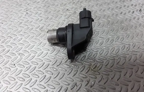 Toyota Yaris Camshaft position sensor 1GP6002